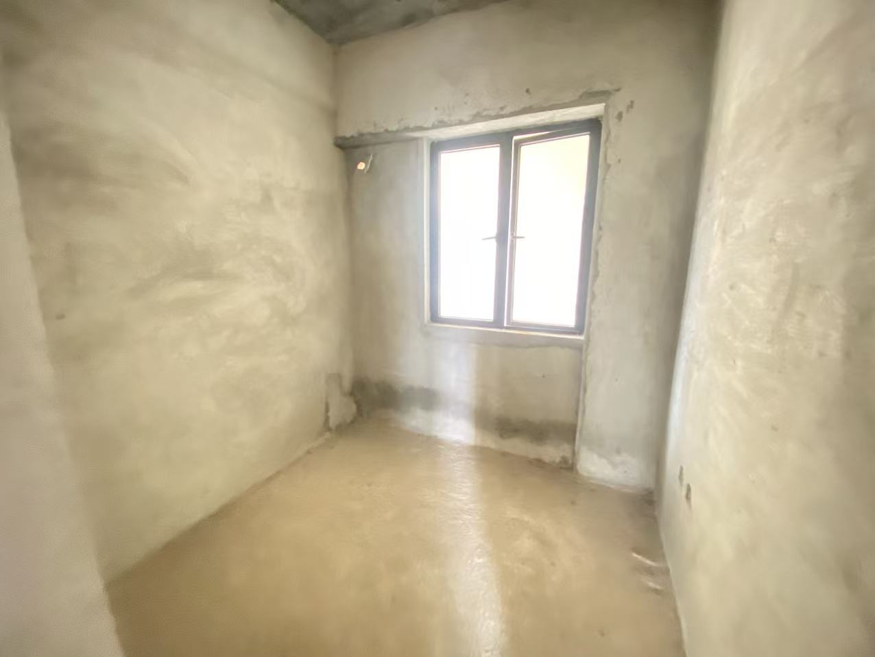 次卧3