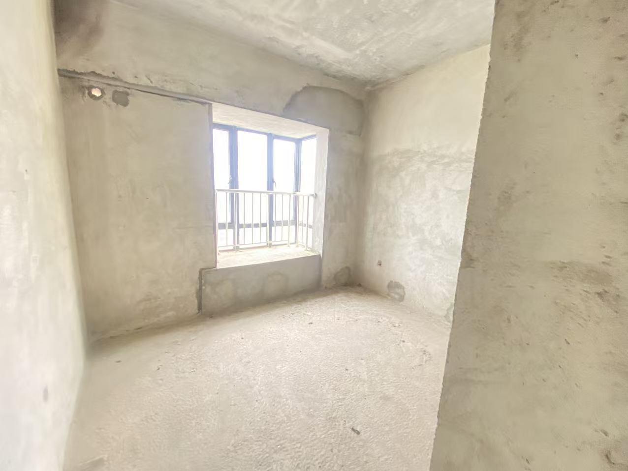 次卧1