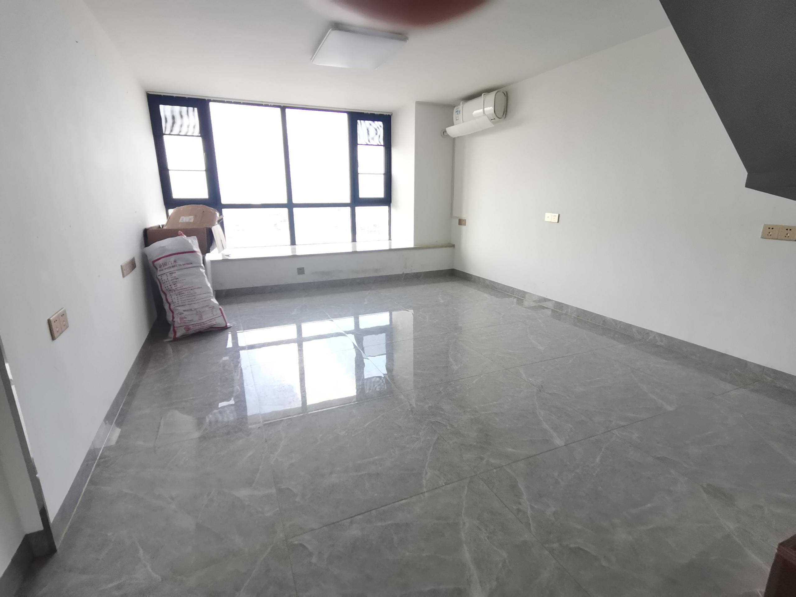主卧