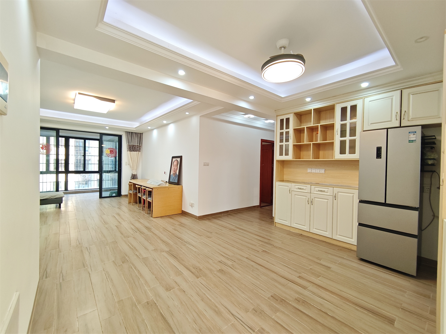 永万路枫叶学校附近 小洋房金岛海一方 板楼3房出租