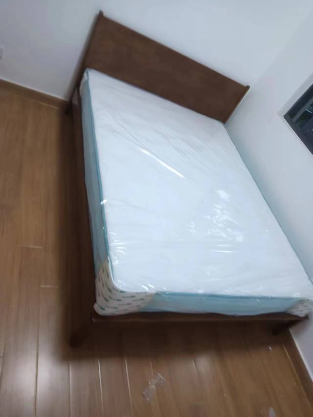 主卧
