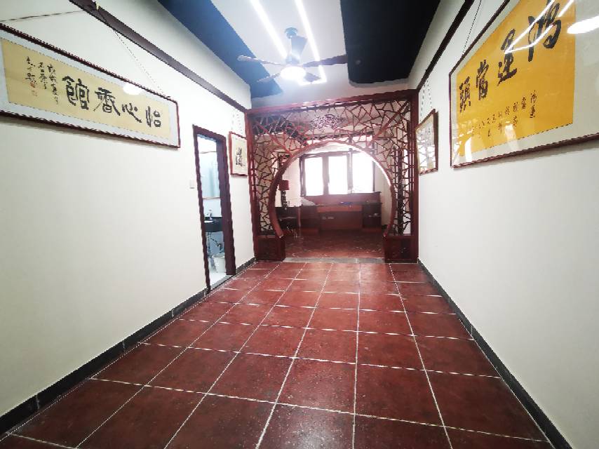 客厅