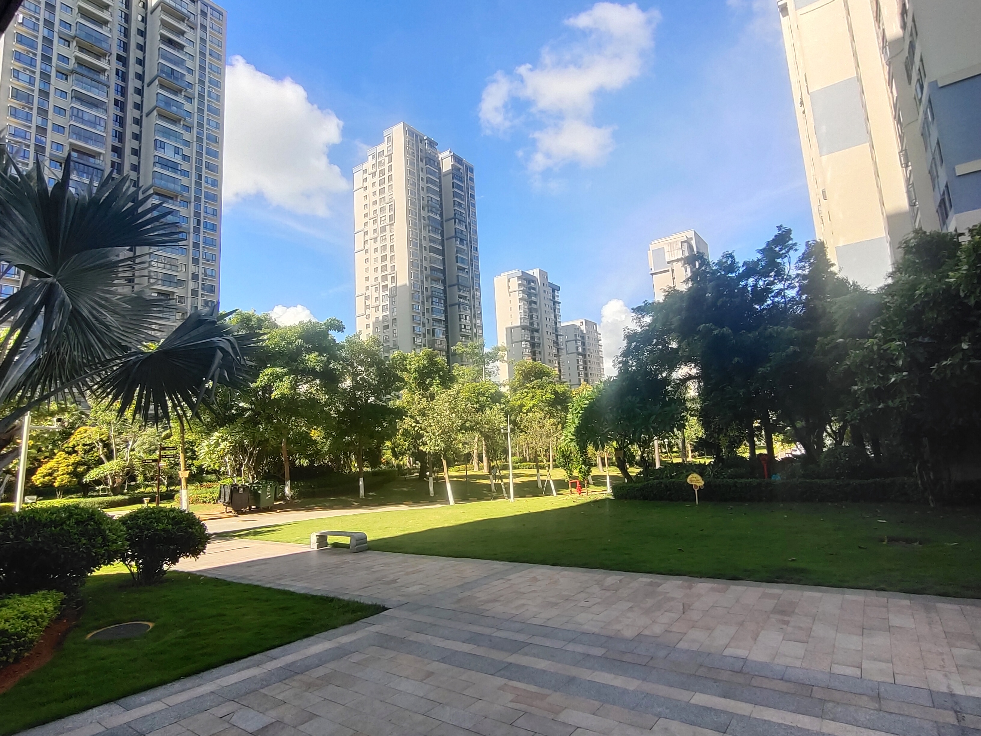 西海岸九小乔中书包房 蓝城印象毛坯3房 可看海景