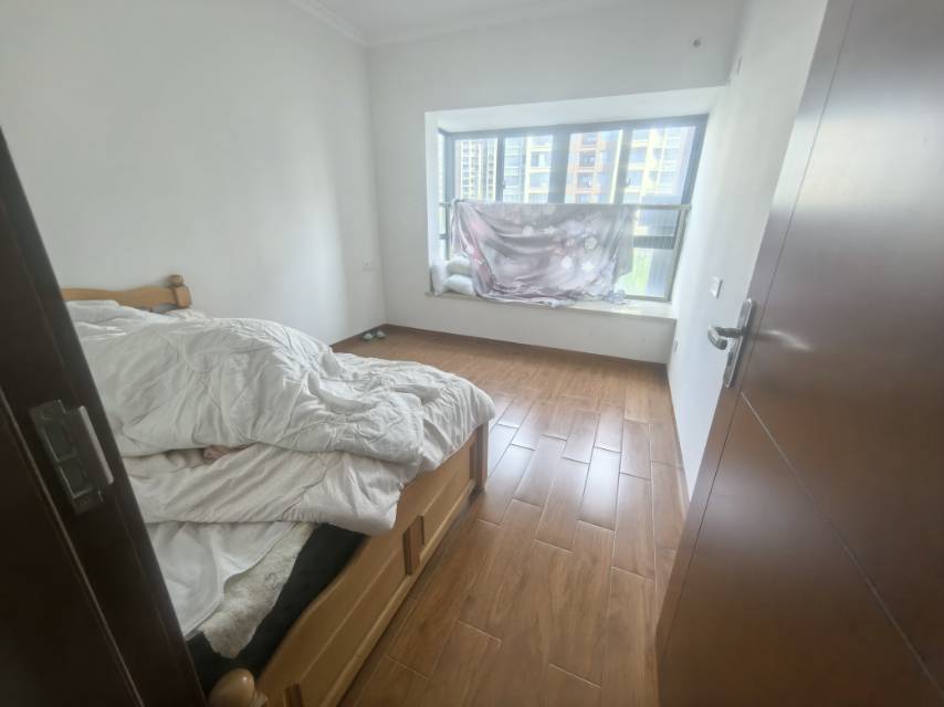 主卧