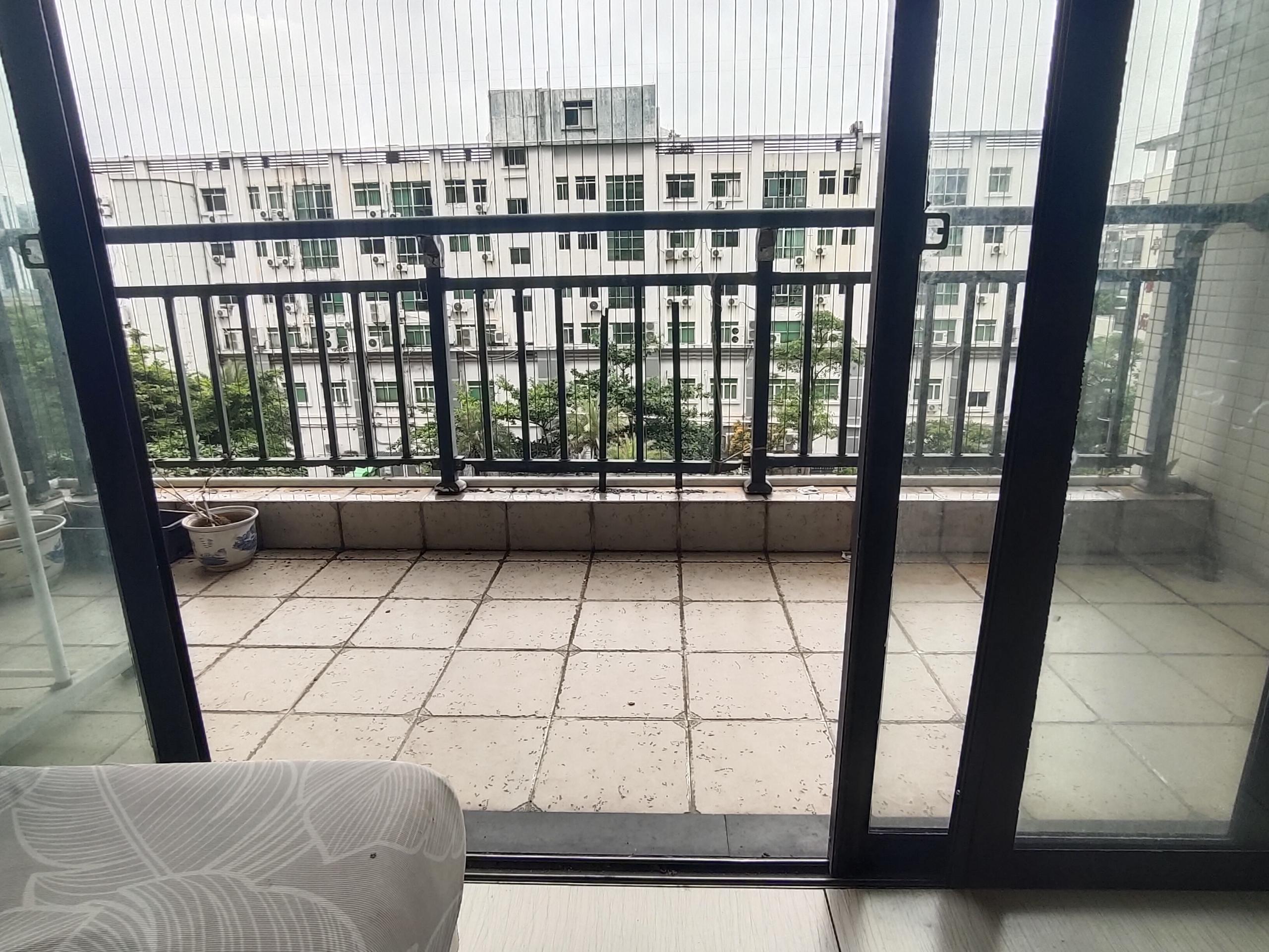 阳台