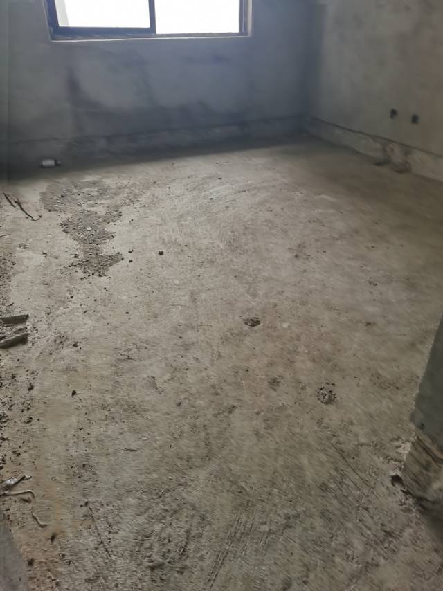 次卧