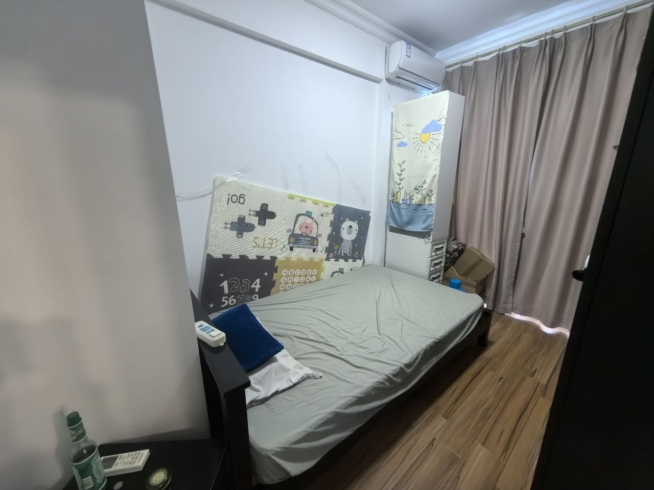 次卧