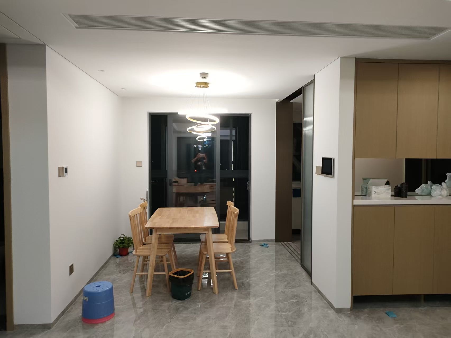 客厅