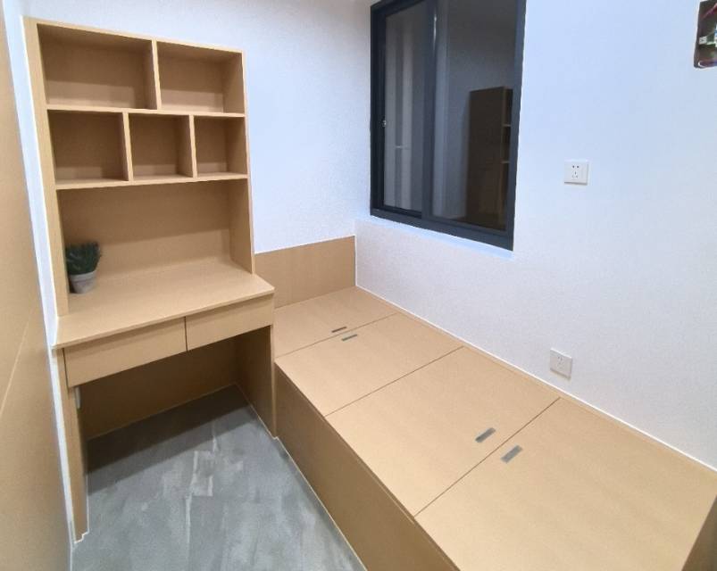 次卧