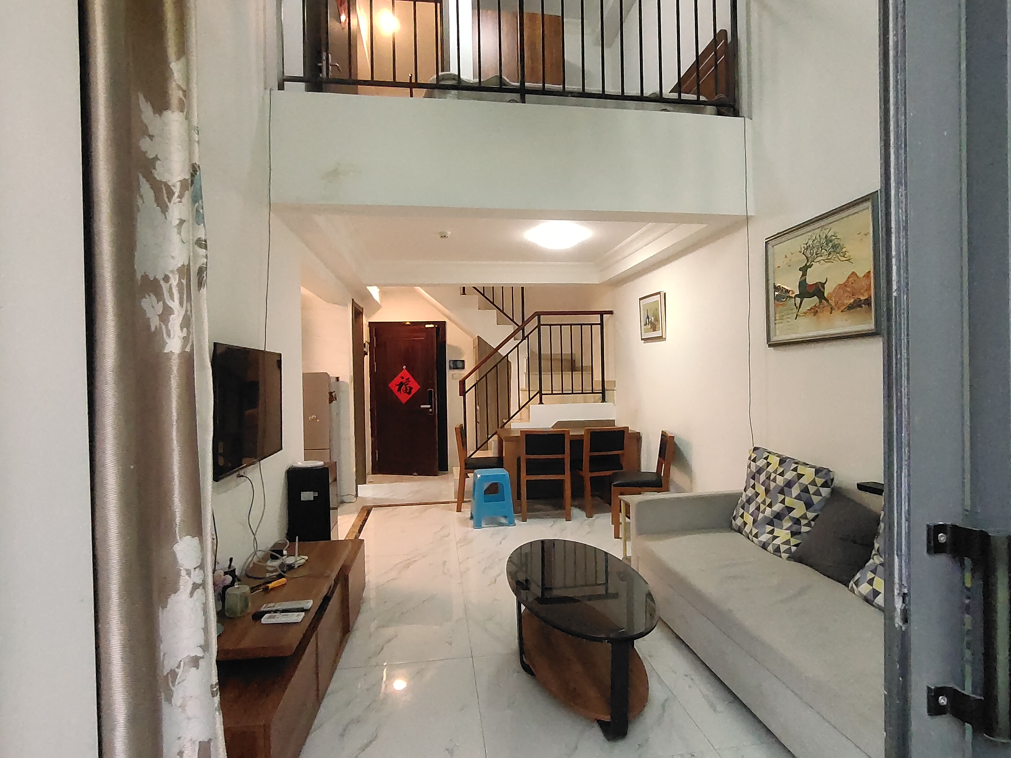 客厅