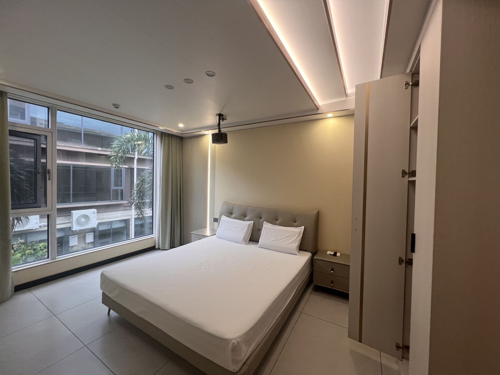 主卧