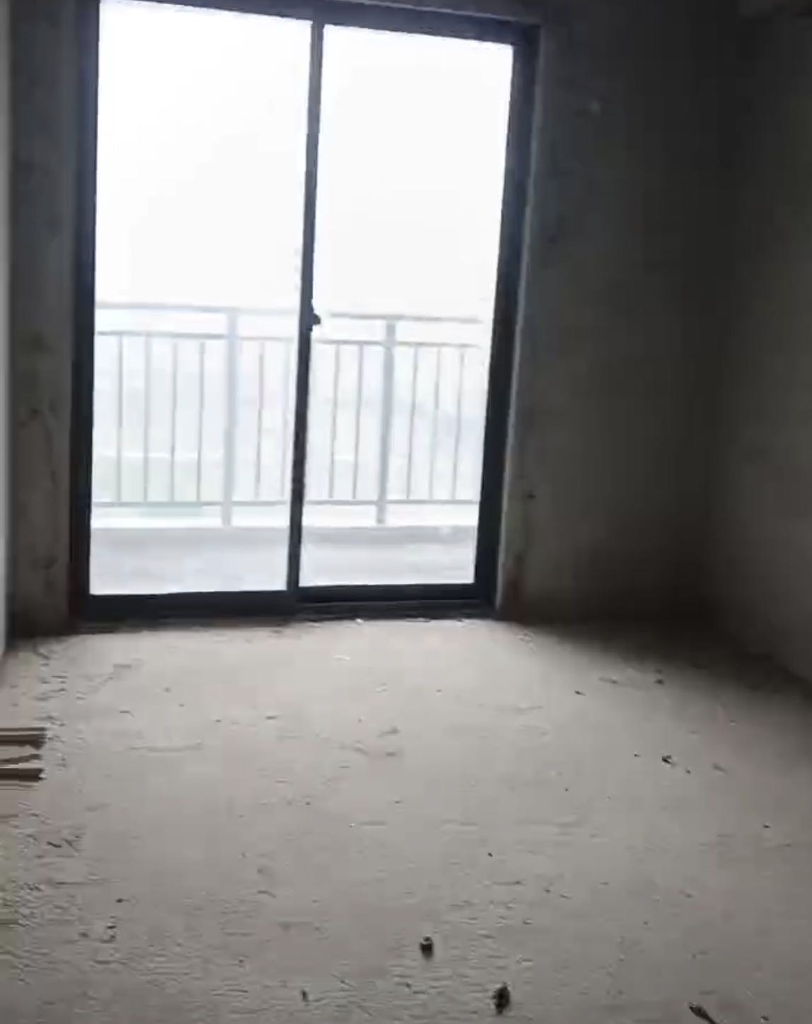 次卧
