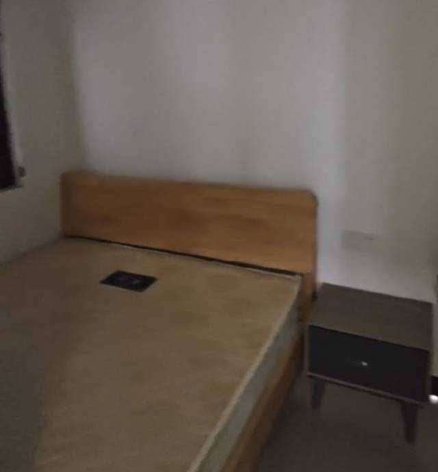 次卧