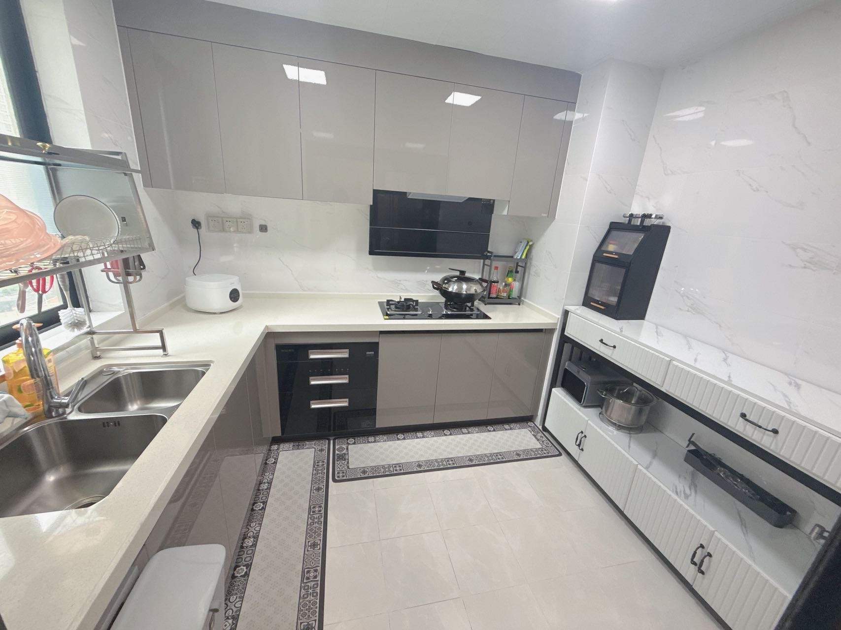 厨房