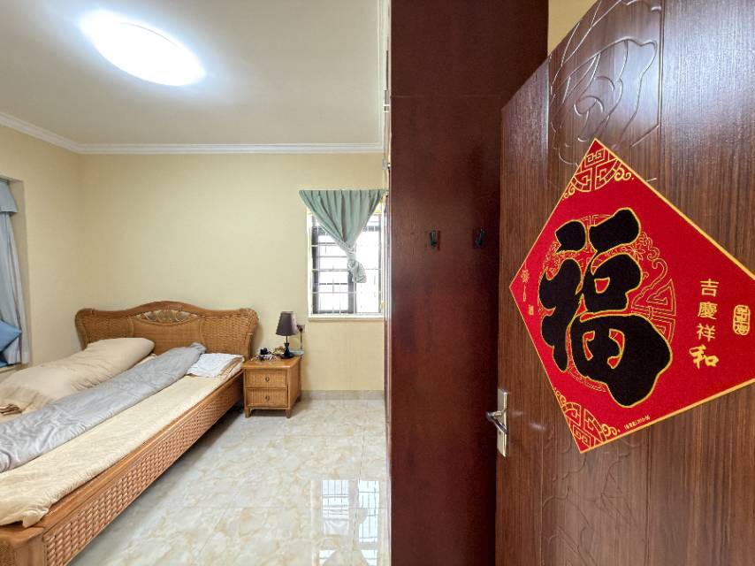 主卧